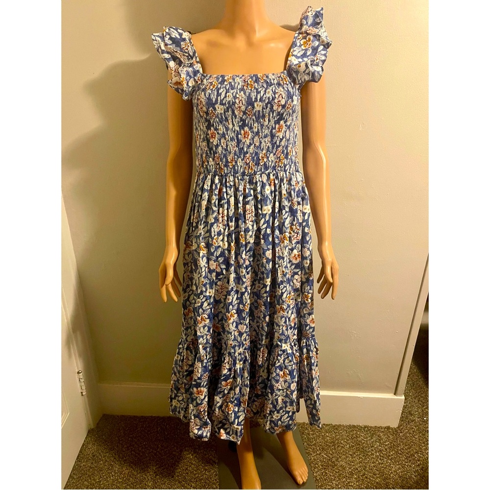 NWT- Ee:some Floral Dress 🌸